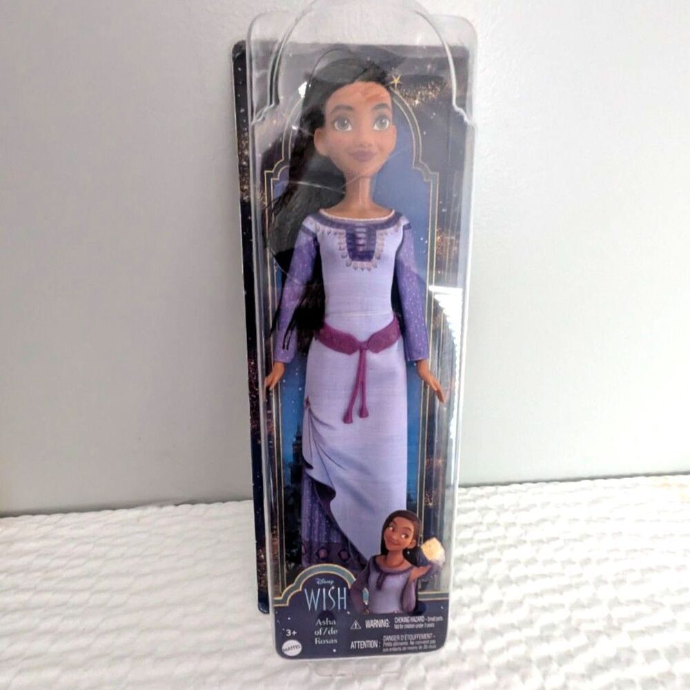 Disney WISH Asha of/de Rosas Doll Age 3+